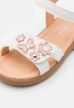 Friboo Sandalen - White 13 Friboo Sandalen - White -Friboo 01a849628d3a4970bdae9537d3c282f3