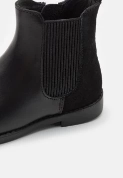 Friboo Leather - Korte Laarzen - Black 13 Friboo Leather - Korte Laarzen - Black -Friboo 13515217c26443ab8cbbd9824fdfd10b