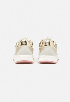 Friboo Sneakers Laag - Gold 10 Friboo Sneakers Laag - Gold -Friboo 161f9ca9bb3c497d98ffb037d3faae9b