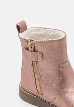 Friboo Korte Laarzen - Pink 13 Friboo Korte Laarzen - Pink -Friboo 18b347b6d0fe4e068bc312e8884326a5