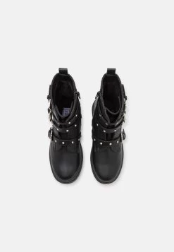 Friboo Korte Laarzen - Black 11 Friboo Korte Laarzen - Black -Friboo 32078b07337648ee82b862d6480169e8