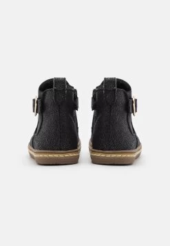 Friboo Korte Laarzen - Black 10 Friboo Korte Laarzen - Black -Friboo 419c17eb8e63456095037d0b3c1fa236