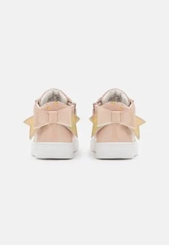 Friboo Sneakers Hoog - Beige 10 Friboo Sneakers Hoog - Beige -Friboo 6a0d76a04b05400d8dc7a5709372d7c9