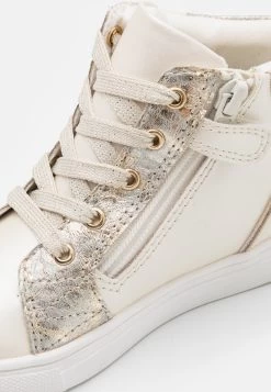 Friboo Sneakers Hoog - Off-White 13 Friboo Sneakers Hoog - Off-White -Friboo b4e3b45fd8a046d1b003188110fb3106