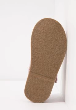 Friboo Ballerina'S Met Enkelbandjes - Rose 13 Friboo Ballerina'S Met Enkelbandjes - Rose -Friboo b9a5eb86d2f04b09a9c8bb7e866831a6