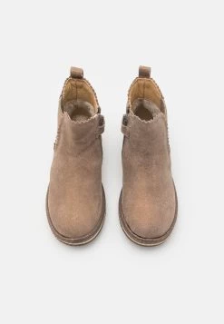 Friboo Korte Laarzen - Taupe 11 Friboo Korte Laarzen - Taupe -Friboo bf08aca1a238451e9343e16a9ec187c4